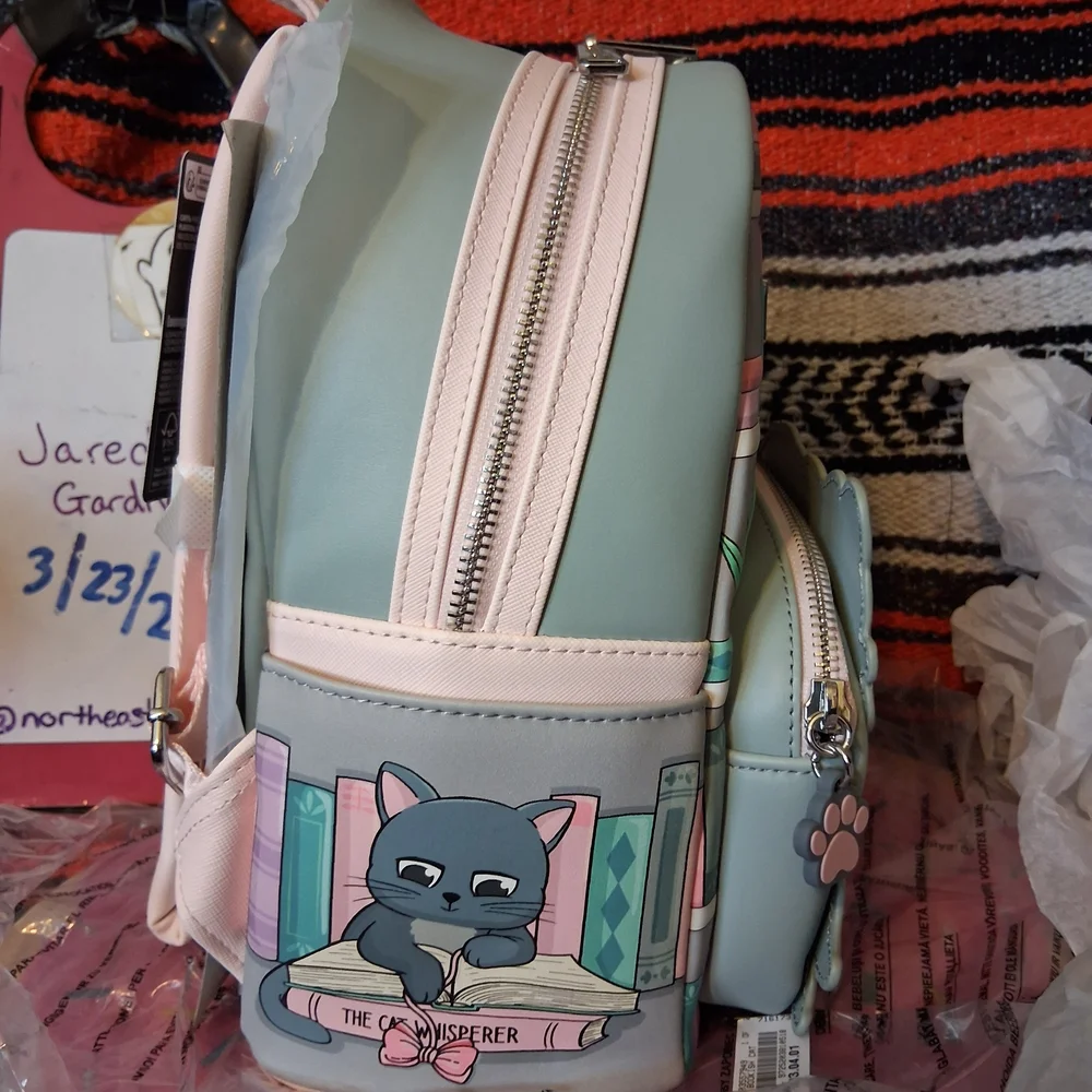 Loungefly Bookish Cat Mini Backpack BAM Exclusive New With Tags - Picture 4 of 6